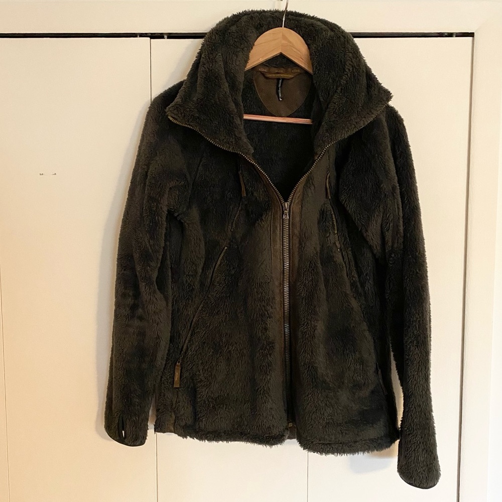 EUC Kuhl Flight Jacket full zip sz L